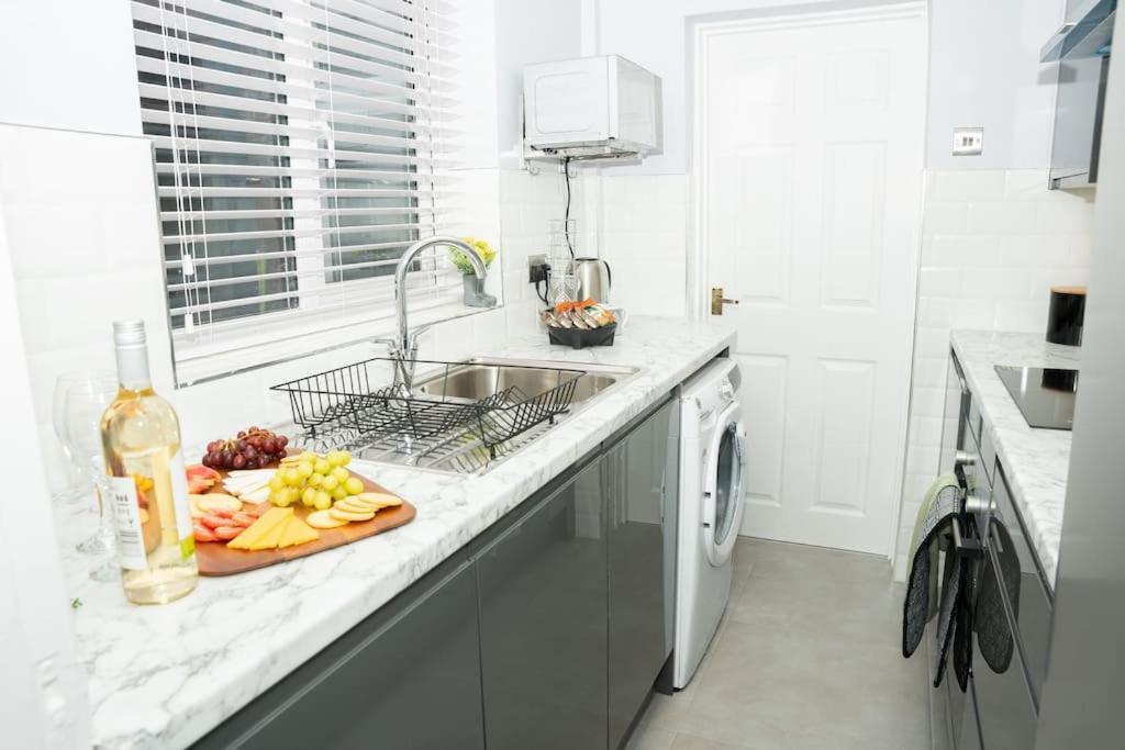 Stylish Home In York - Free Wifi & Parking - Close To Racecourse & City Centre Dış mekan fotoğraf