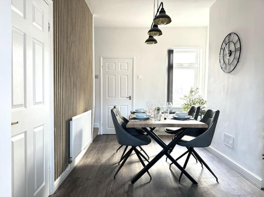 Stylish Home In York - Free Wifi & Parking - Close To Racecourse & City Centre Dış mekan fotoğraf