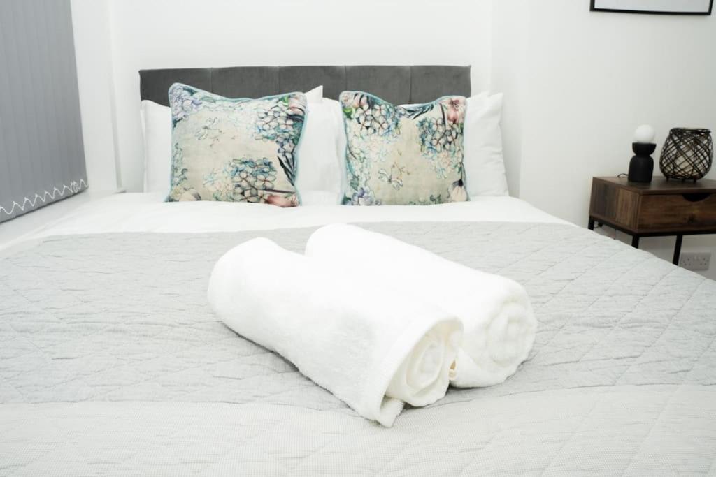 Stylish Home In York - Free Wifi & Parking - Close To Racecourse & City Centre Dış mekan fotoğraf