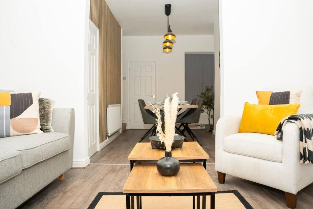 Stylish Home In York - Free Wifi & Parking - Close To Racecourse & City Centre Dış mekan fotoğraf